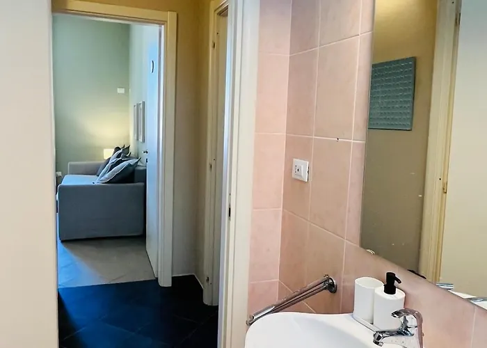 The Italian Job - The Διαμέρισμα Λα Σπέτσια